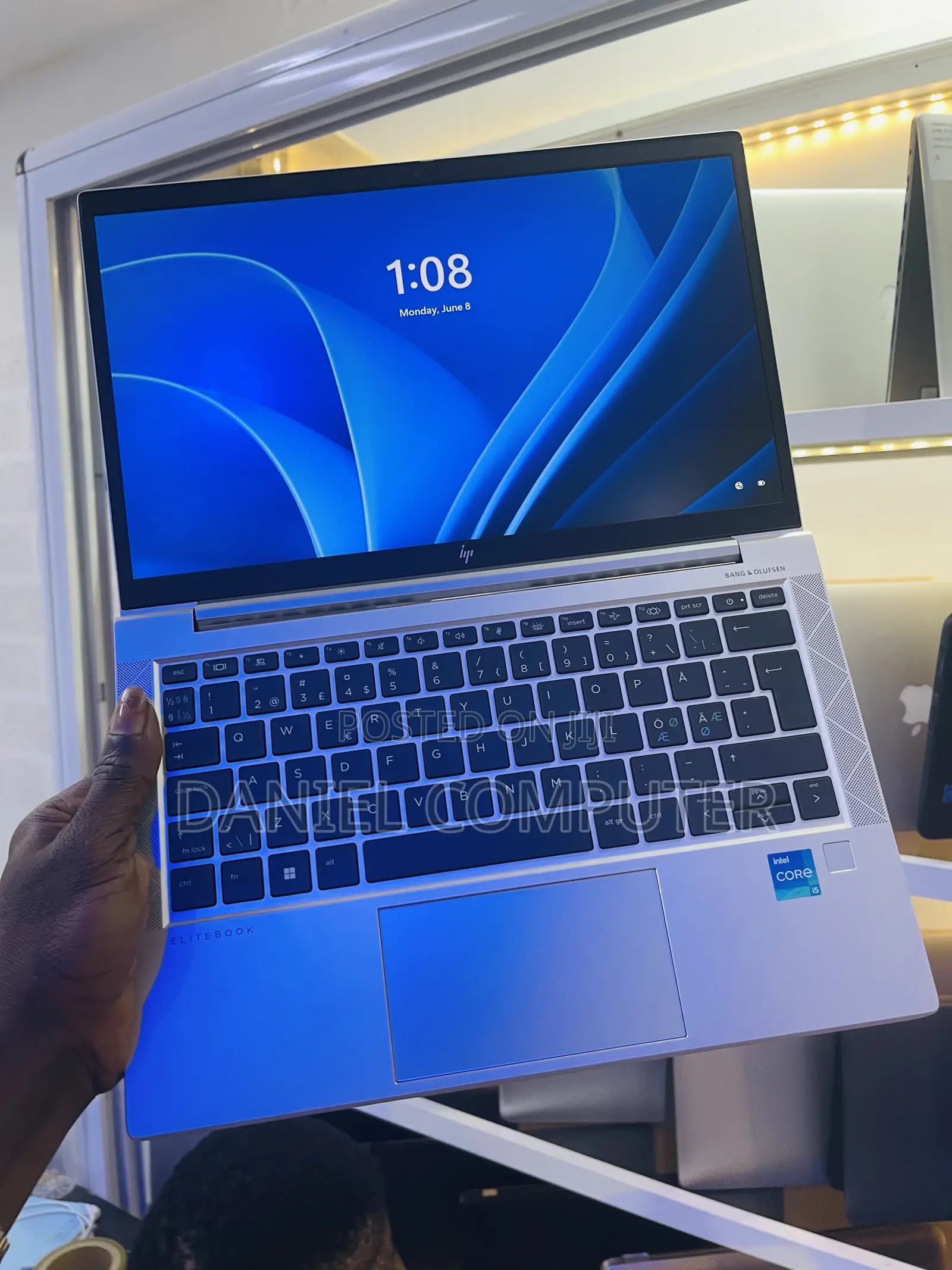 Laptop HP EliteBook 830 G8 8GB Intel Core i5 SSD 512GB