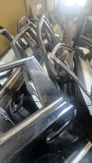 CRV 2020 Door Complete