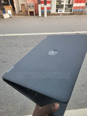 Laptop Dell Latitude E5550 8GB Intel Core i5 HDD 500GB