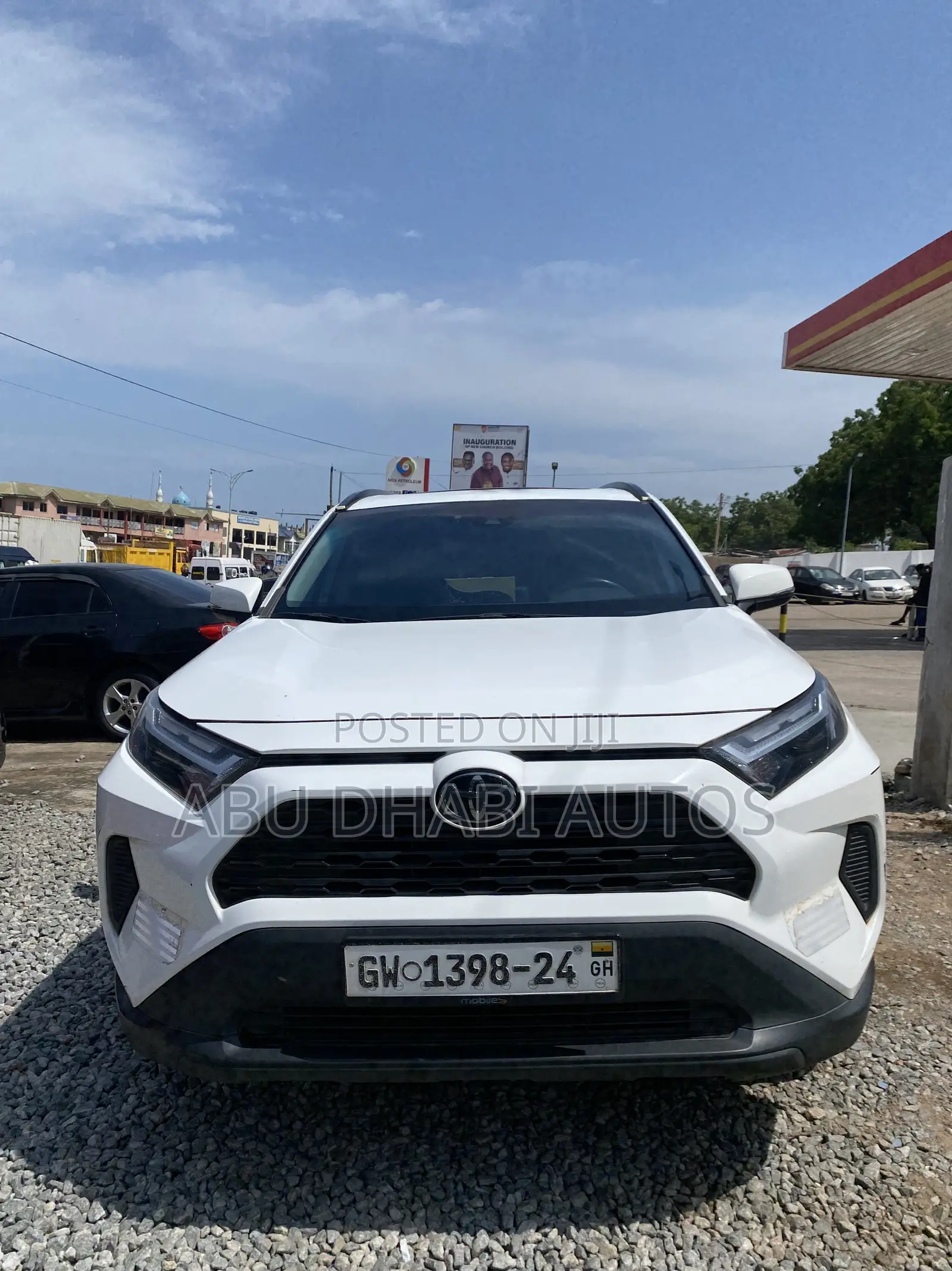 Toyota RAV4 Limited 2022 White