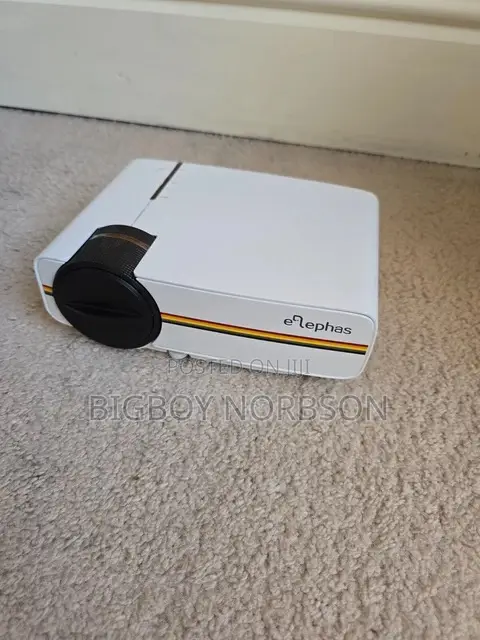 Elephas Projector
