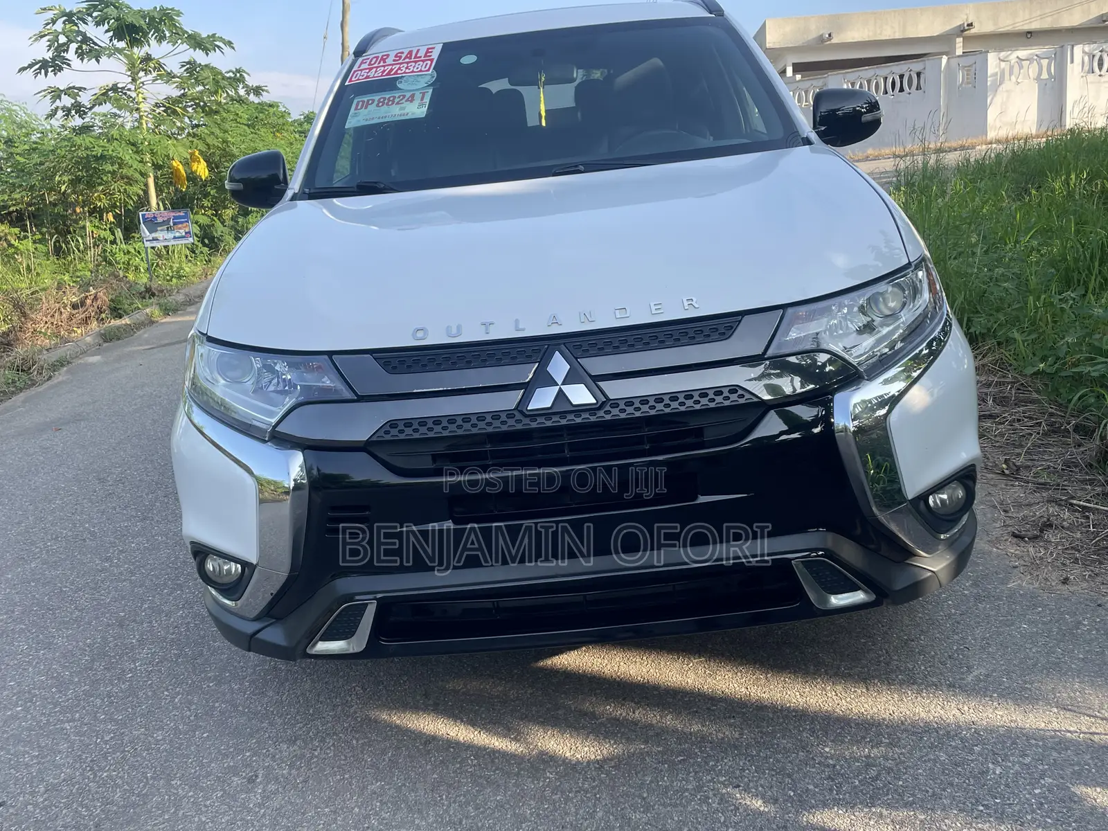 Mitsubishi Outlander LE FWD 2019 White