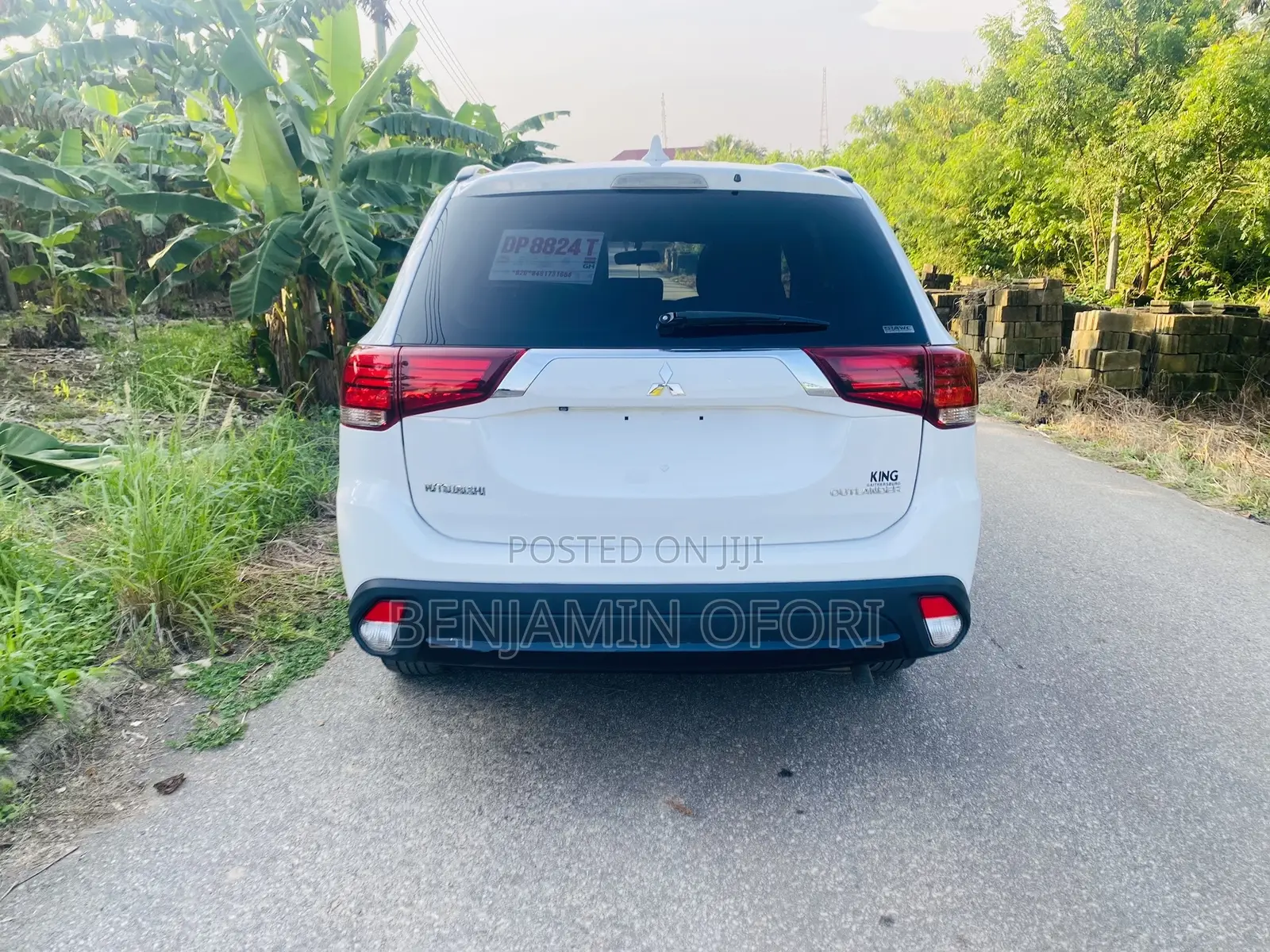 Mitsubishi Outlander LE FWD 2019 White
