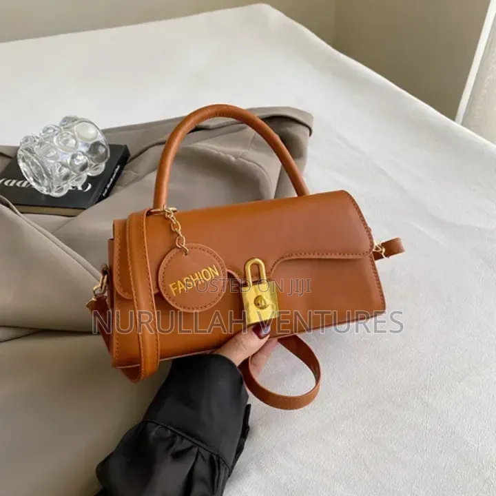 Trendy Women’S Crossbody Handbag Stylish Office