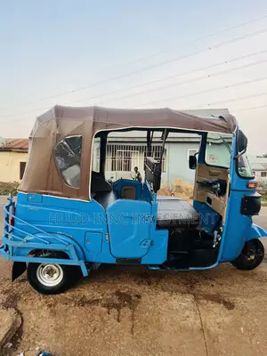 Bajaj RE 2026 Blue