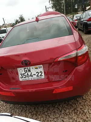 Toyota Corolla LE 4dr Sedan (1.8L 4cyl CVT) 2016 Red