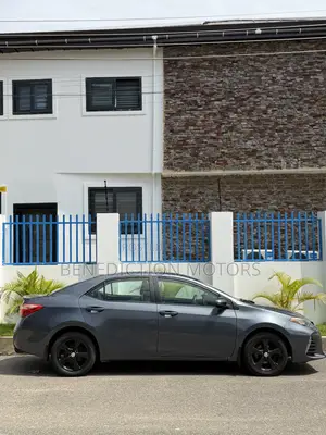 Toyota Corolla LE (1.8L 4cyl 2A) 2019 Gray