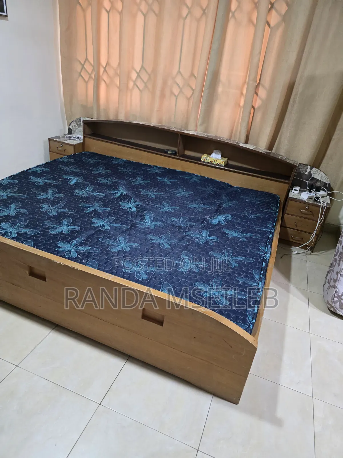 Bed King Size With Side Tables