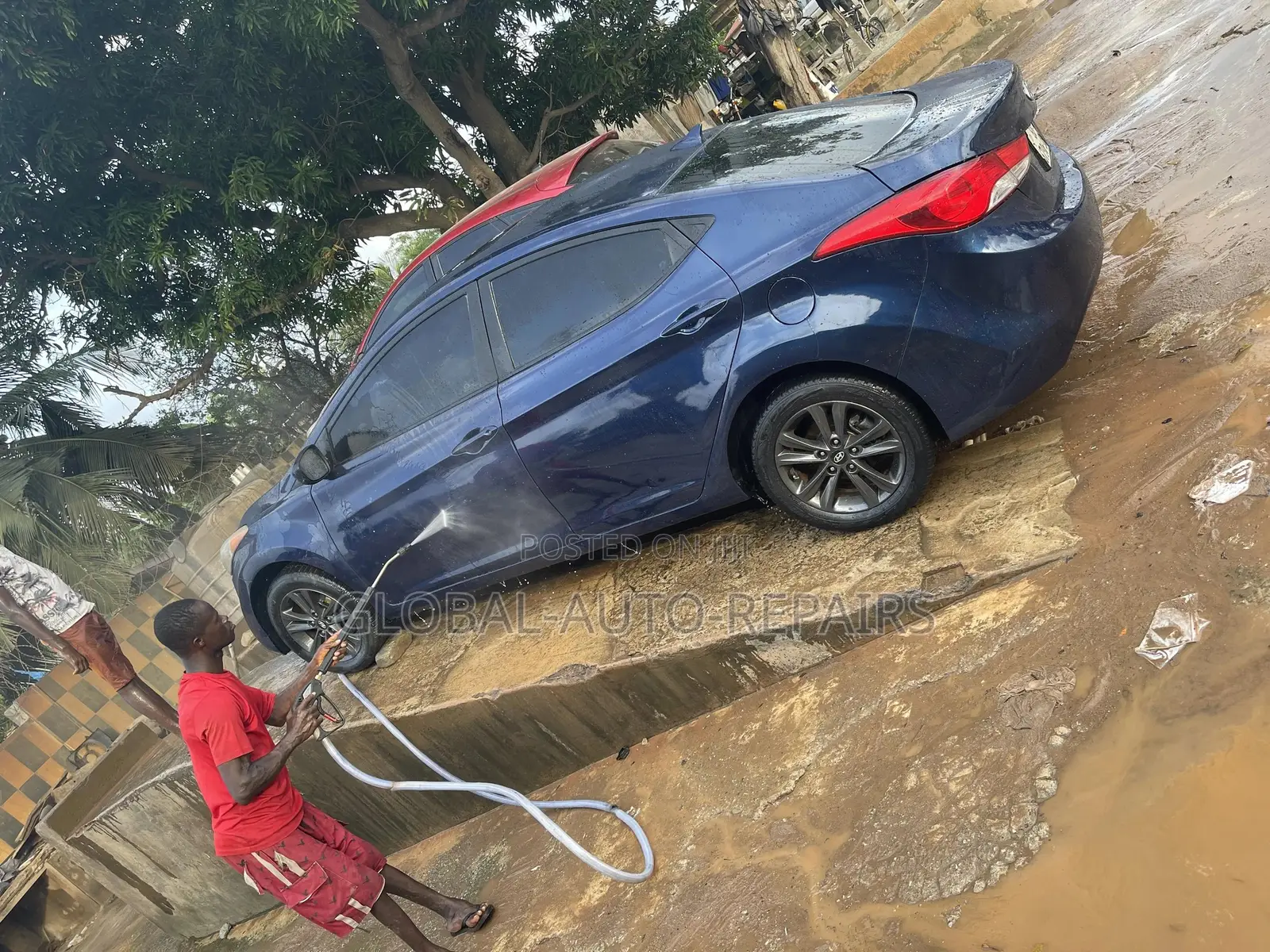 Hyundai Elantra Limited 2012 Blue