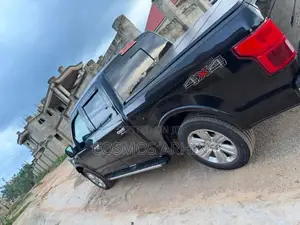 Ford F-150 2020 Black
