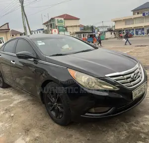 Hyundai Sonata 2013 Black