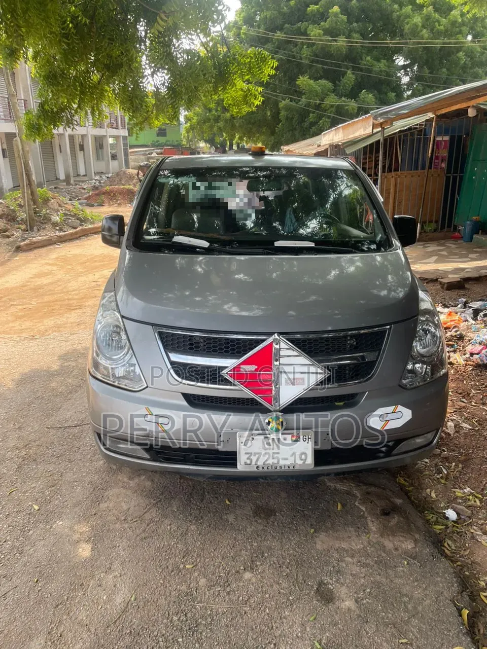 Hyundai Starex 2011 Silver