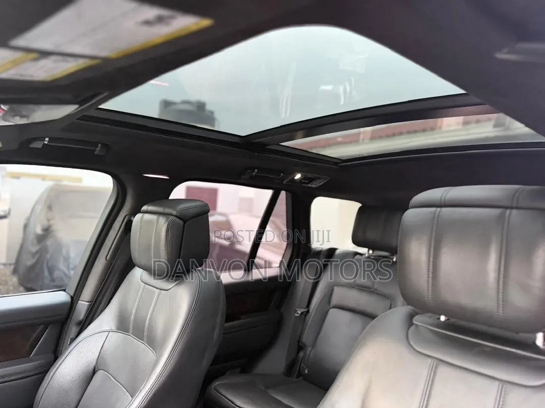 Land Rover Range Rover Vogue 2020 Black