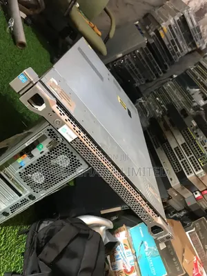 Server HP ProLiant DL380P Gen8 20GB Intel Xeon SSHD (Hybrid) 1T