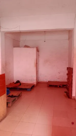 Shop for Rent in Madina Market.