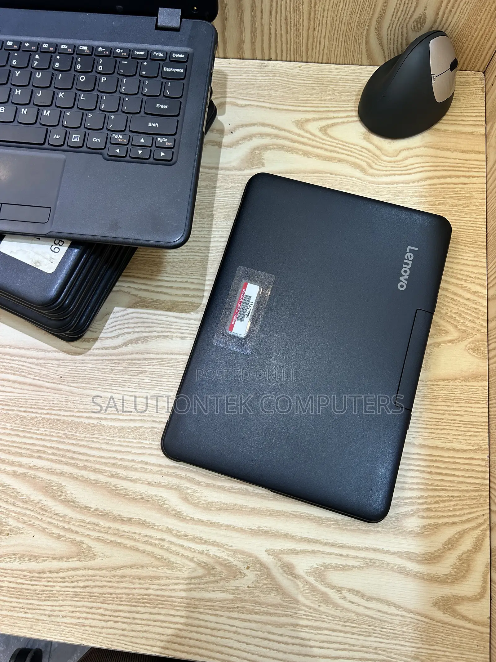 Laptop Lenovo N22 Winbook 4GB Intel SSHD+SSD 160GB