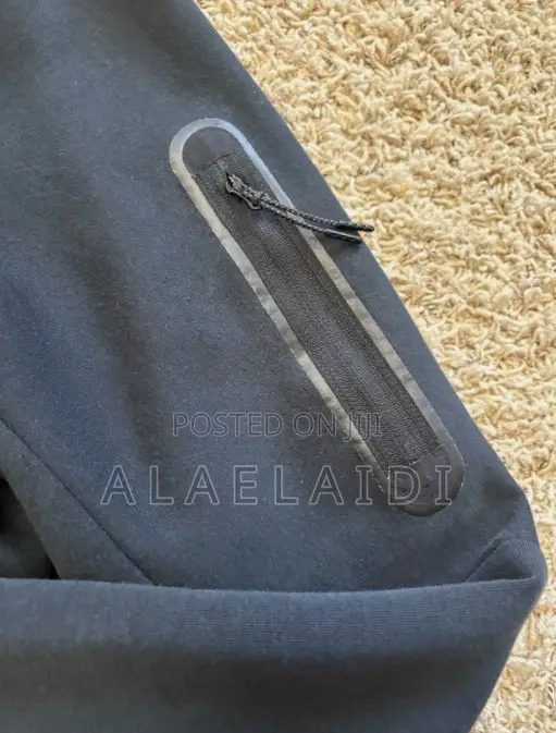 Nike Tech Fleece