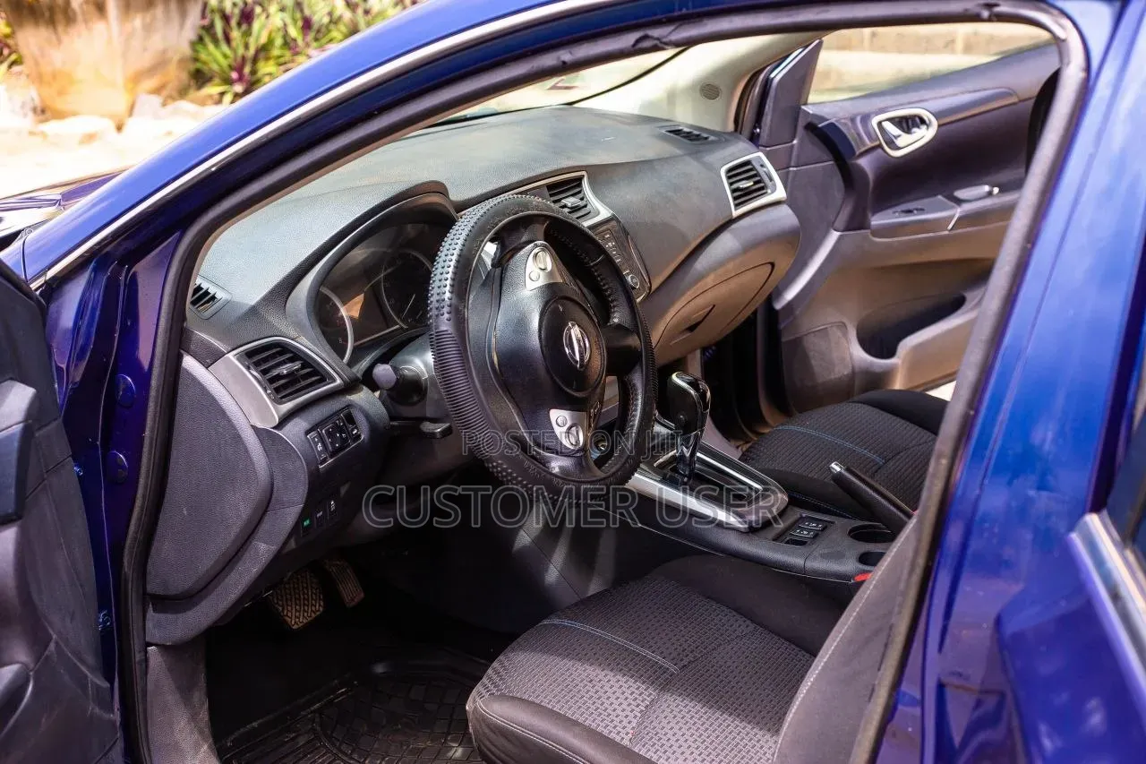 Nissan Sentra SR 2016 Blue