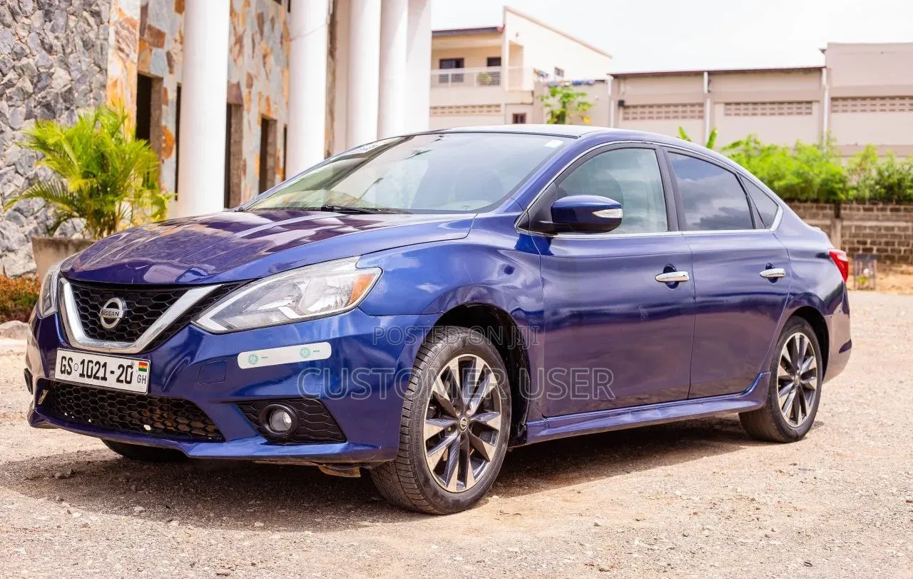 Nissan Sentra SR 2016 Blue