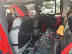 Jeep Wrangler Unlimited Sahara 4dr SUV 4WD (3.6L 6cyl 6M) 2015 Red