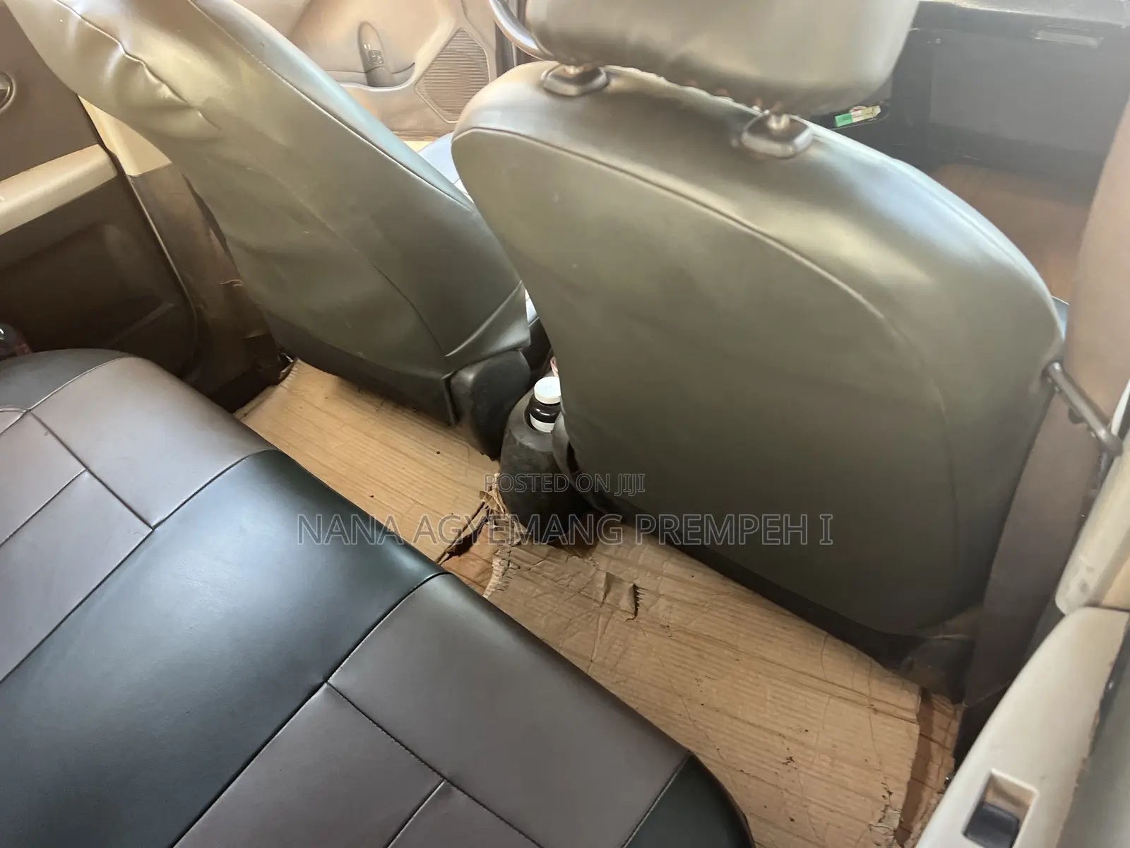 Toyota Vitz 1.5 FWD 5dr 2010 Silver