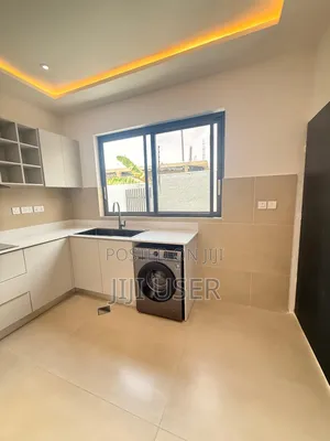 4bdrm House in East Legon America for rent