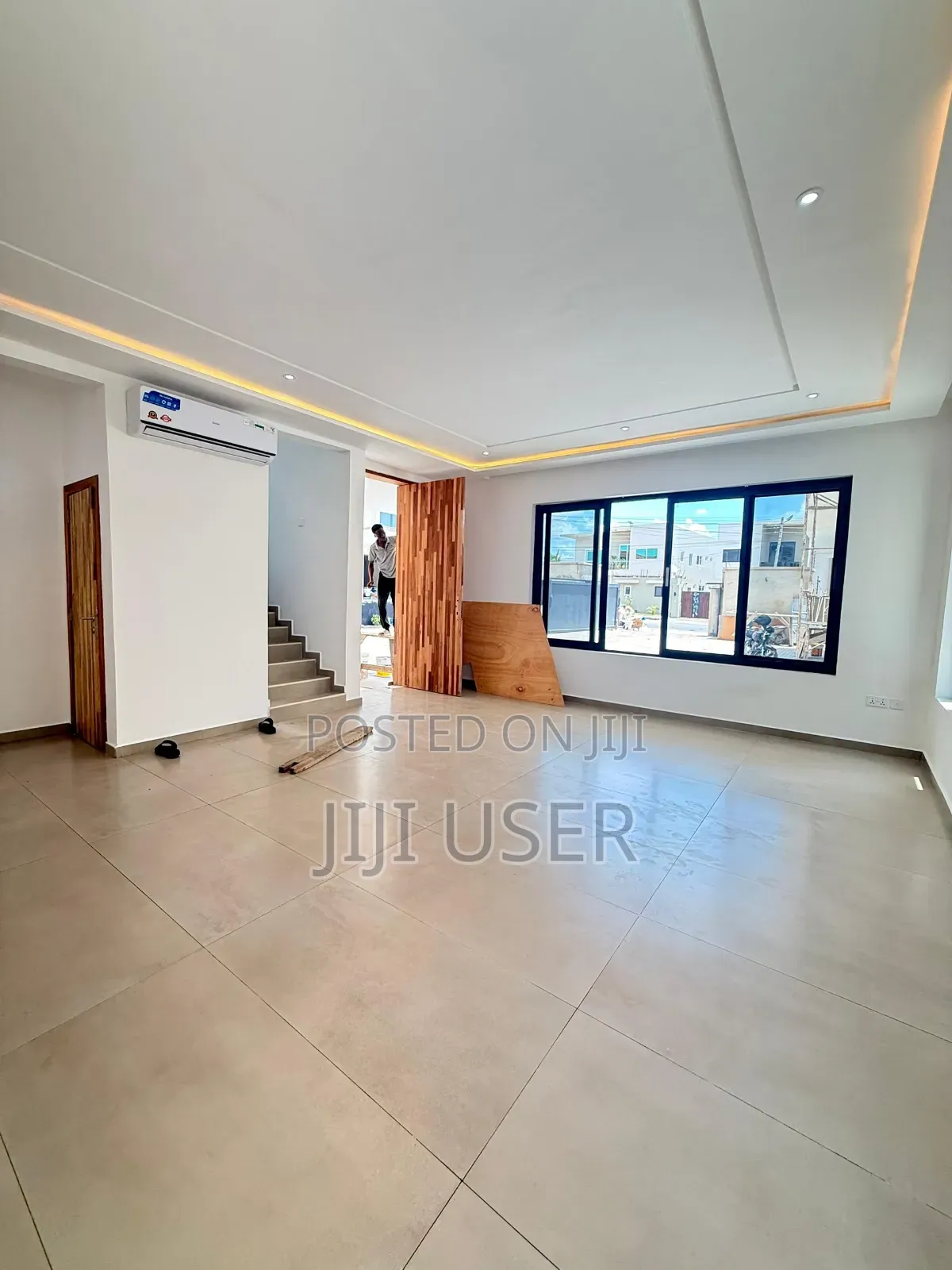 4bdrm House in East Legon America for rent