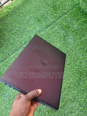 Laptop Dell Latitude 15 3570 8GB Intel Core i5 SSD 128GB