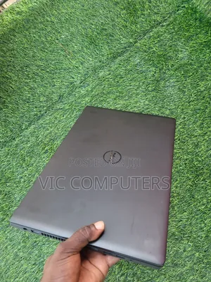 Laptop Dell Latitude 15 3570 8GB Intel Core i5 SSD 128GB