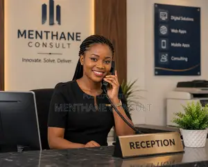 Receptionist
