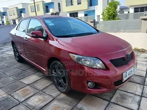 Toyota Corolla 2010 Red