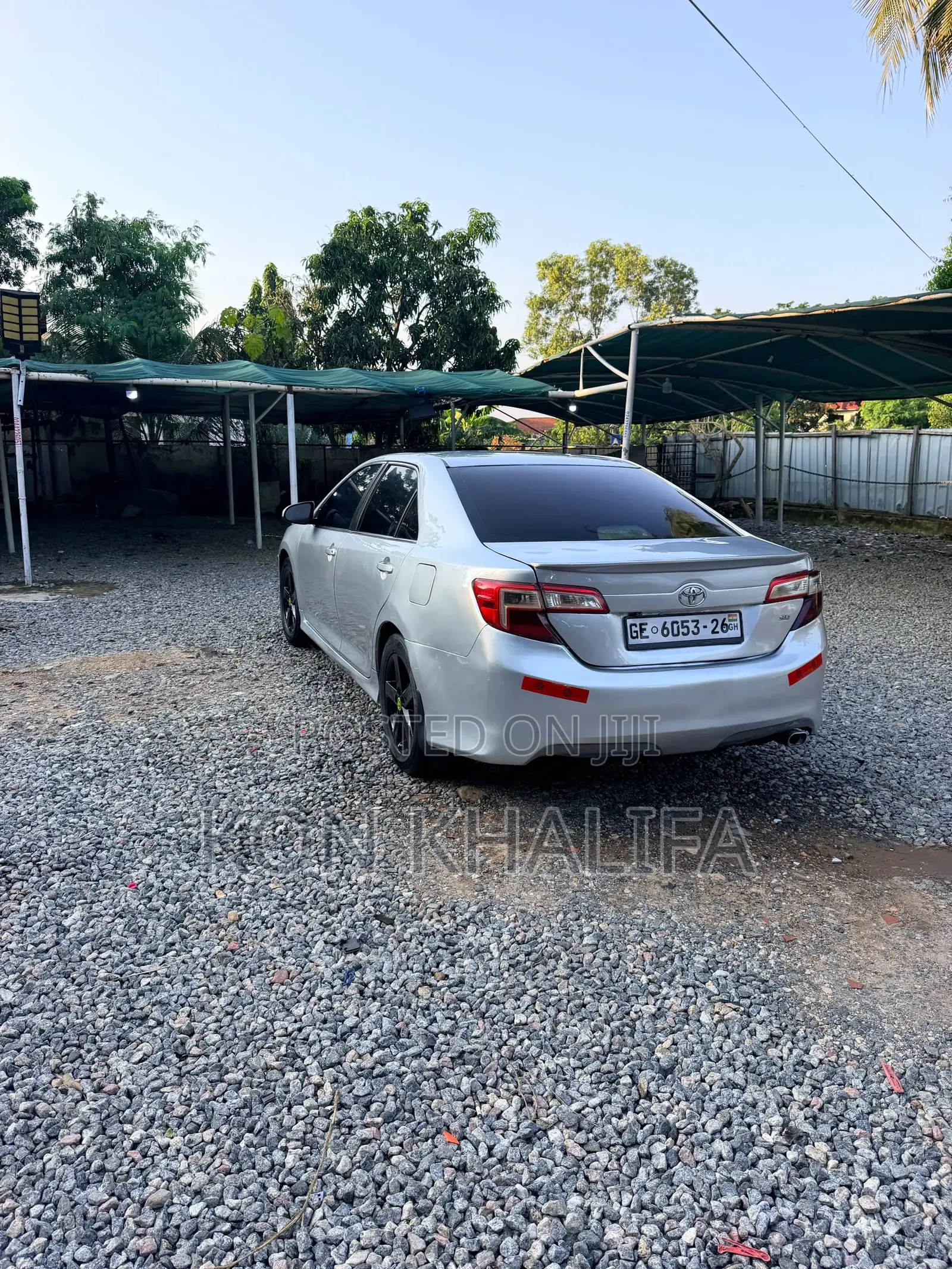 Toyota Camry SE 4dr Sedan (2.5L 4cyl 6A) 2014 Silver