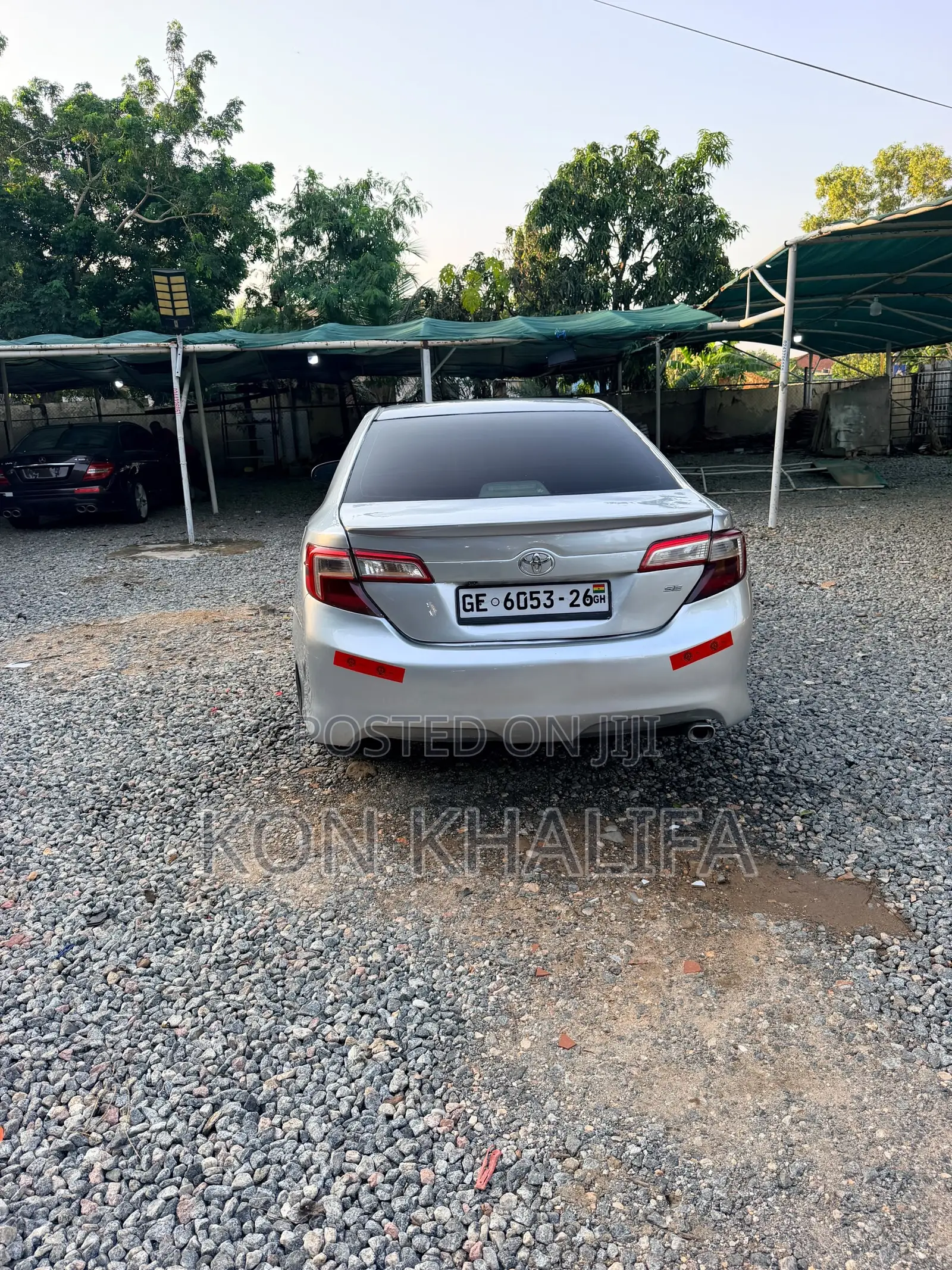 Toyota Camry SE 4dr Sedan (2.5L 4cyl 6A) 2014 Silver