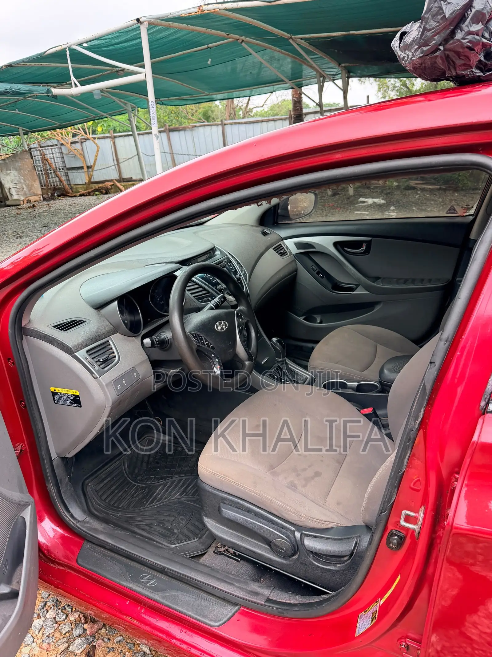 Hyundai Elantra 2015 Red
