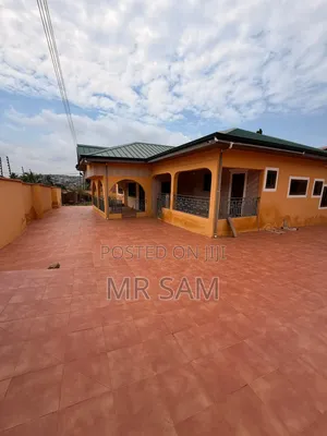 4bdrm House in Sam Properties, West Hills Mall Area for rent