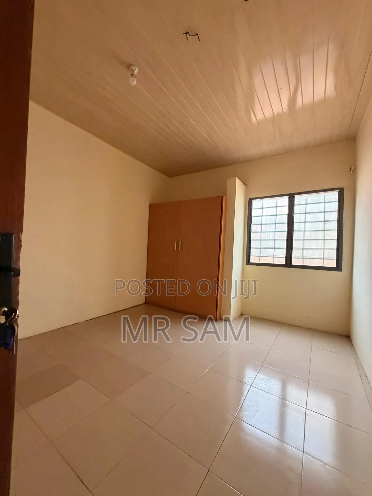 4bdrm House in Sam Properties, West Hills Mall Area for rent