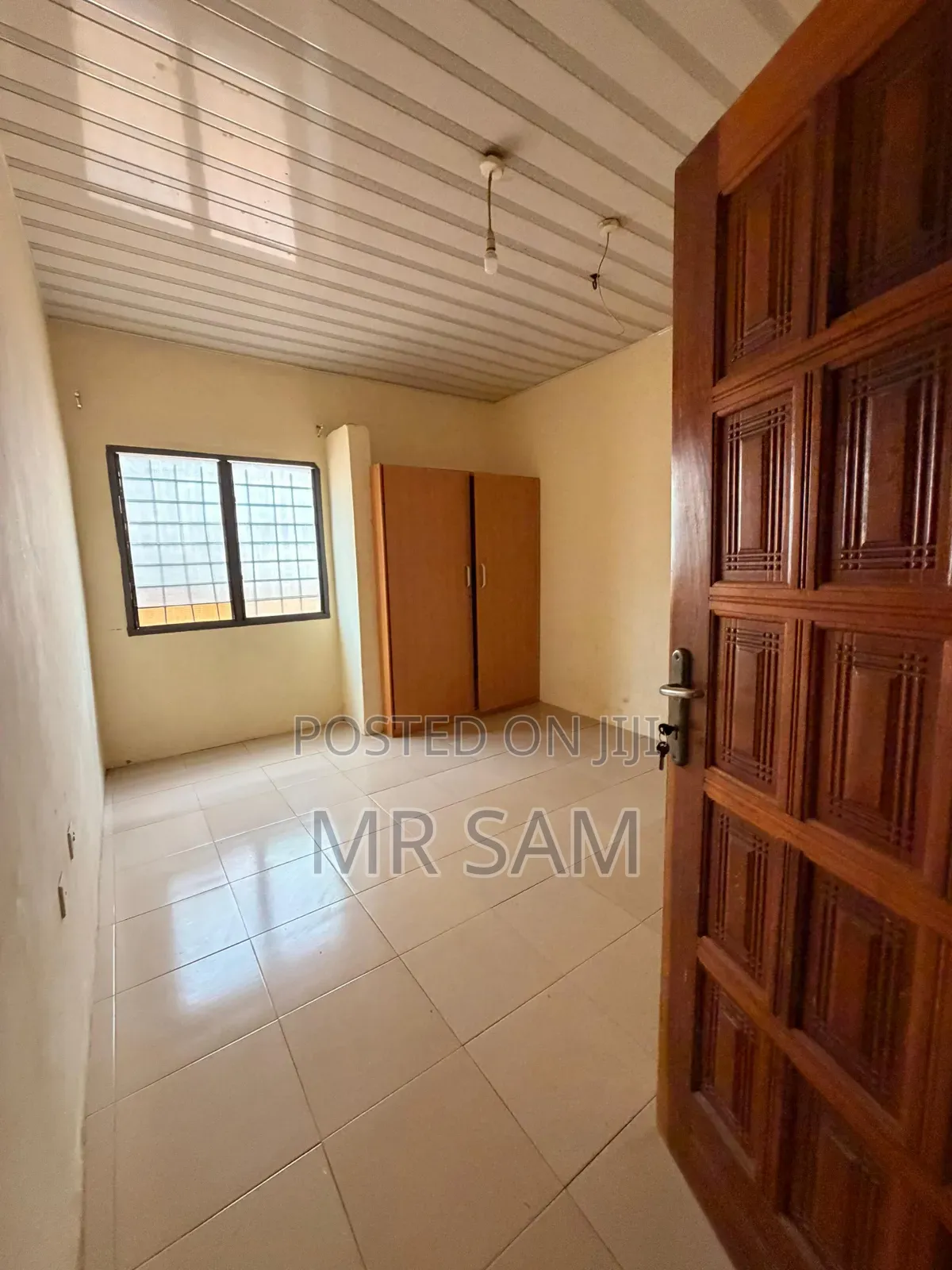 4bdrm House in Sam Properties, West Hills Mall Area for rent