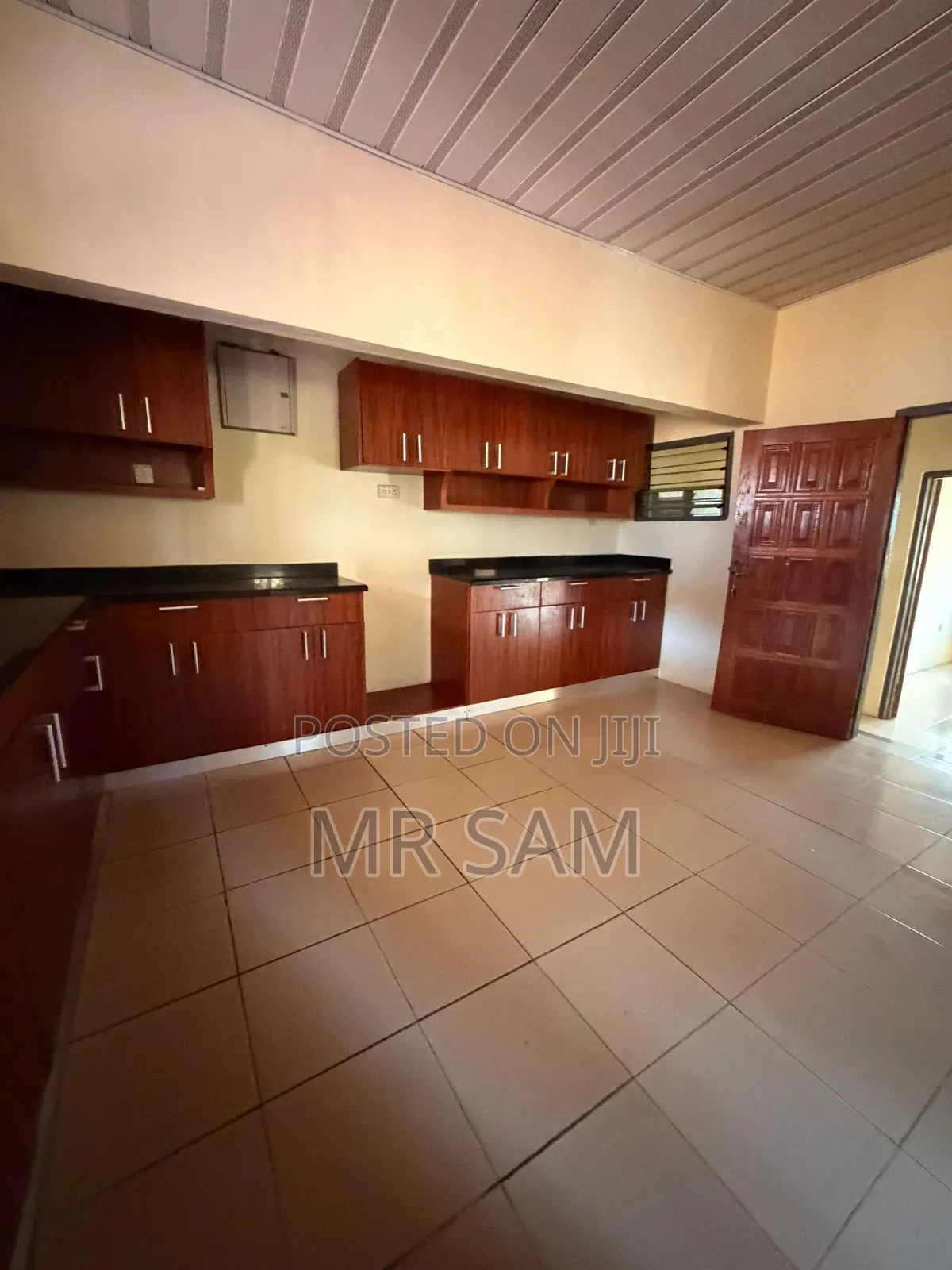 4bdrm House in Sam Properties, West Hills Mall Area for rent