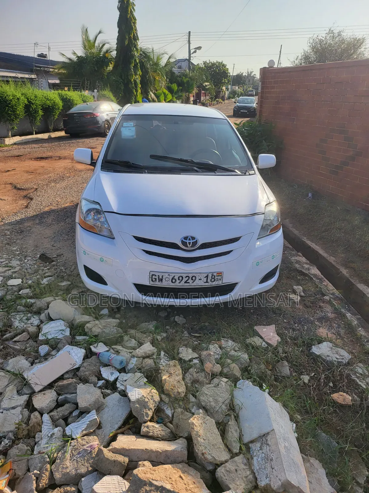 Toyota Yaris 2010 White