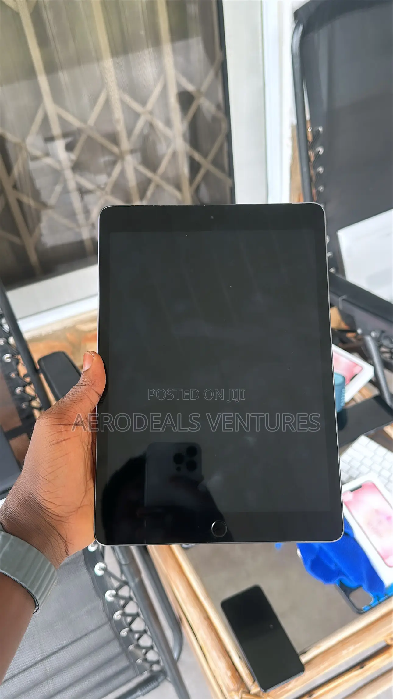 Apple iPad 10.2 (2020) 128 GB Black