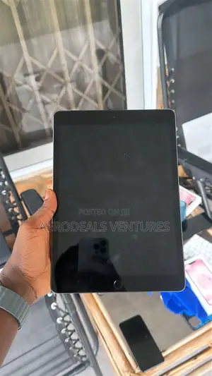 Apple iPad 10.2 (2020) 128 GB Black
