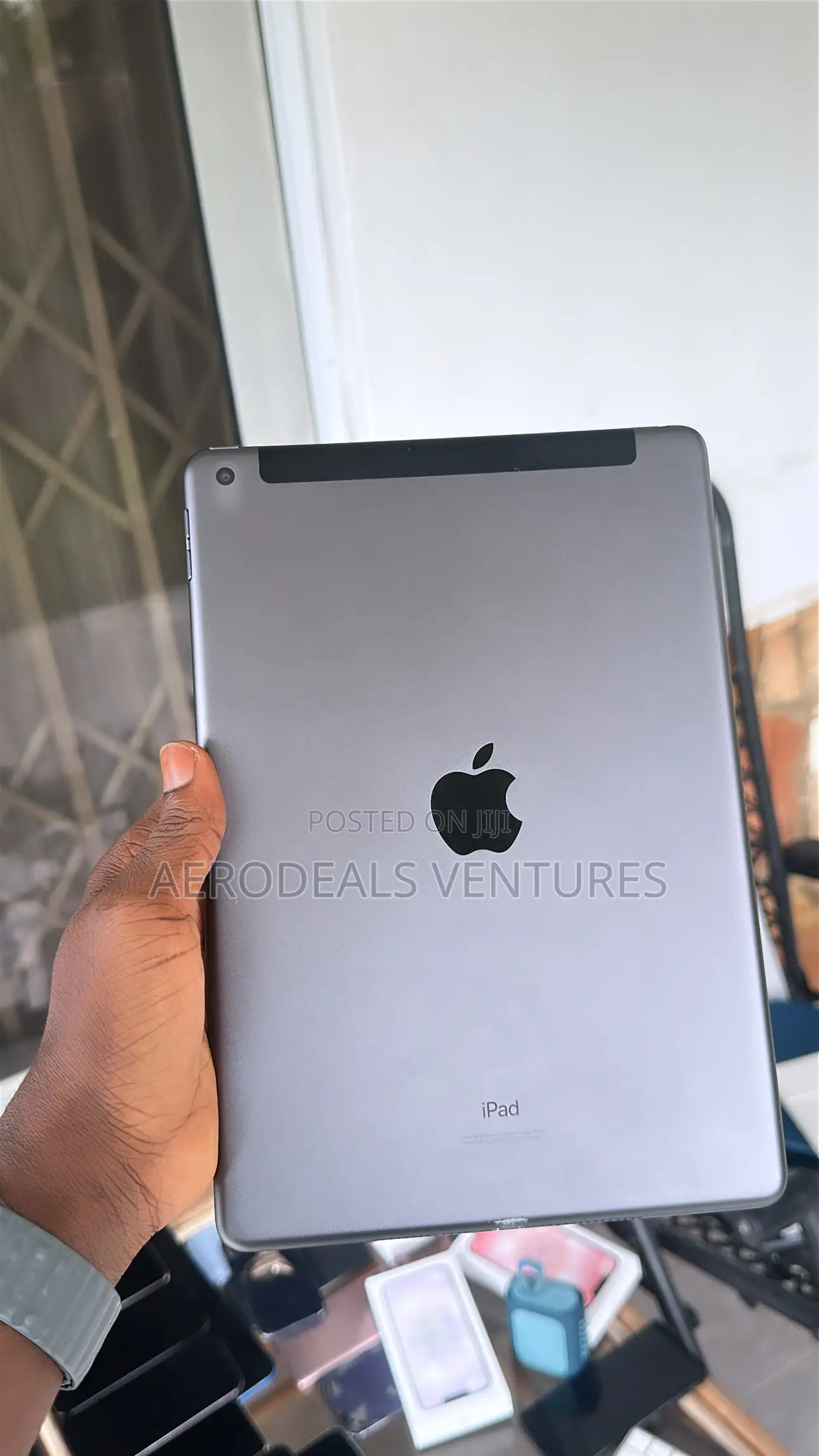 Apple iPad 10.2 (2020) 128 GB Black