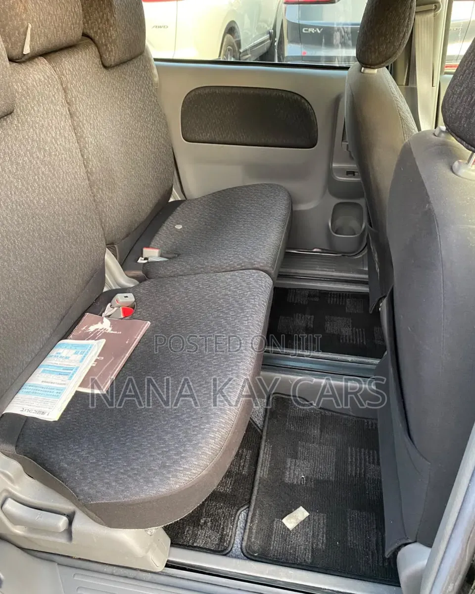 Toyota Sienta 2014 Black