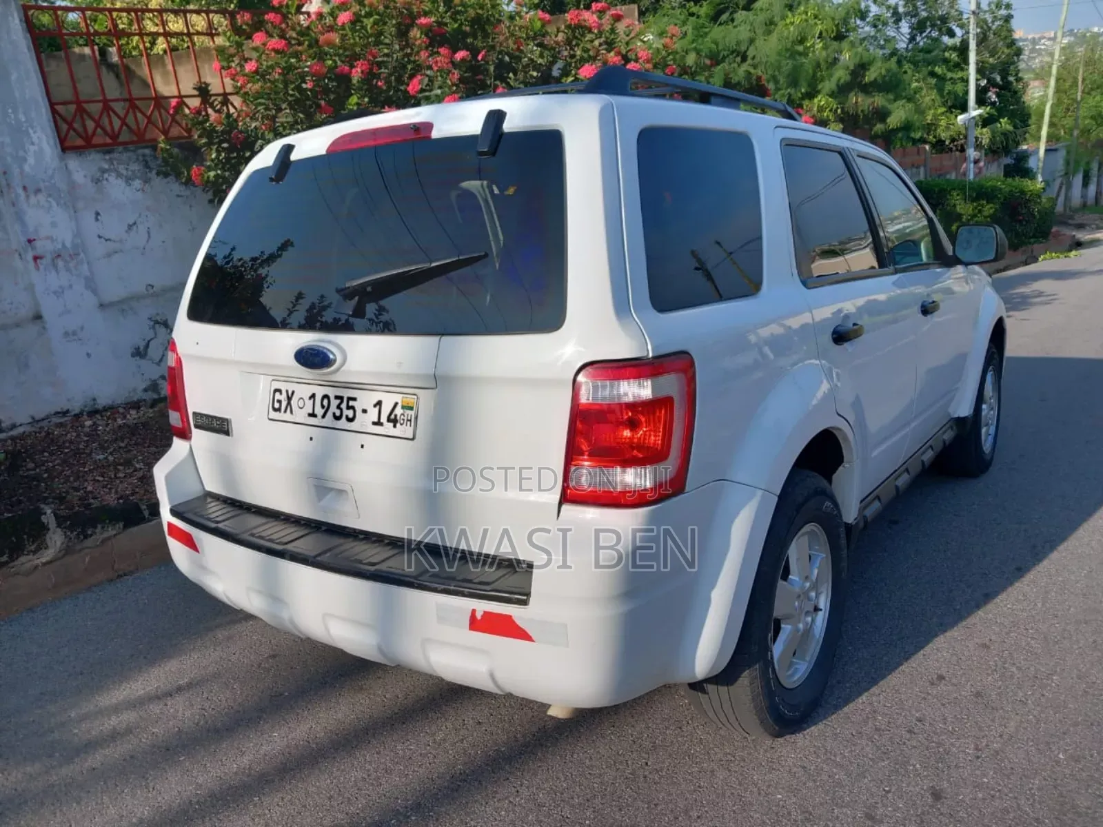 Ford Escape 2010 White