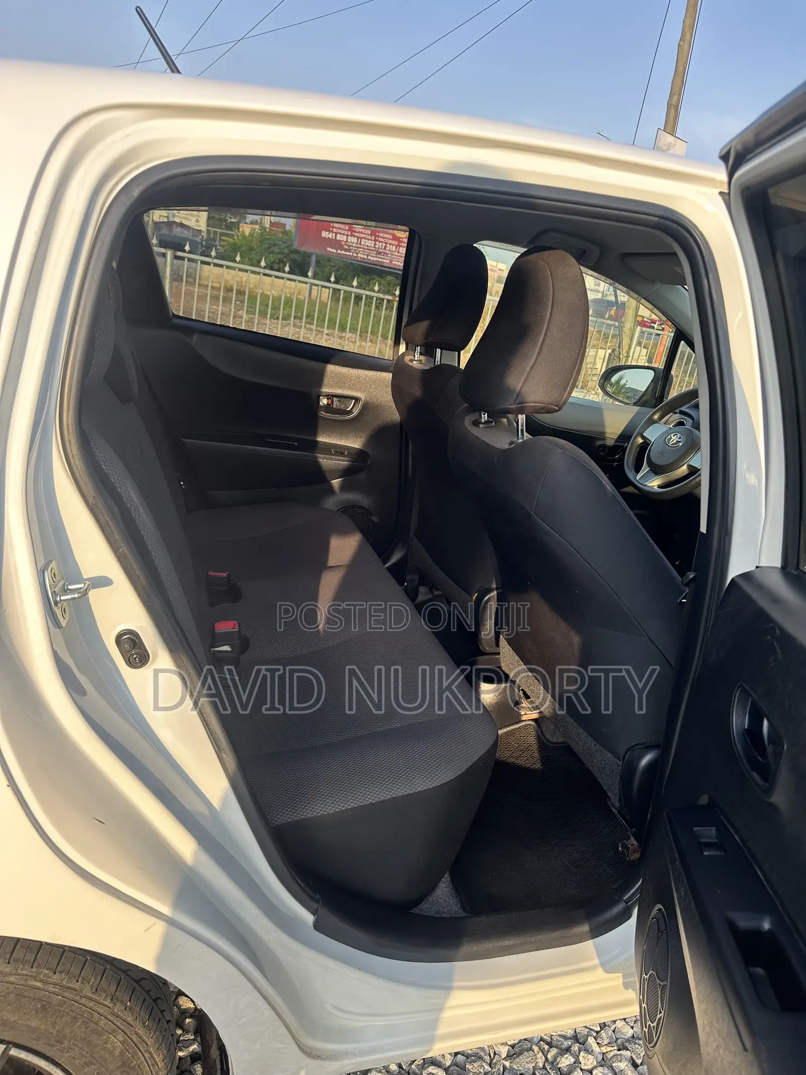 Toyota Vitz 2013 White