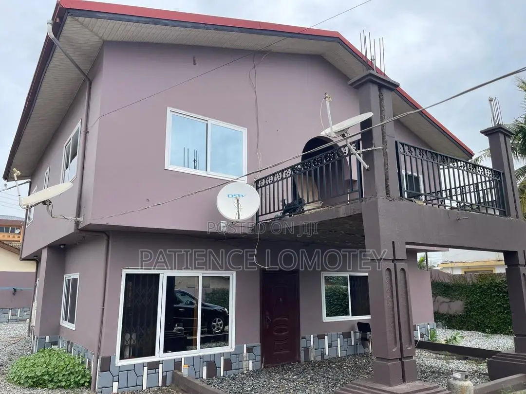 Furnished 5bdrm House in Baatsona Total for sale