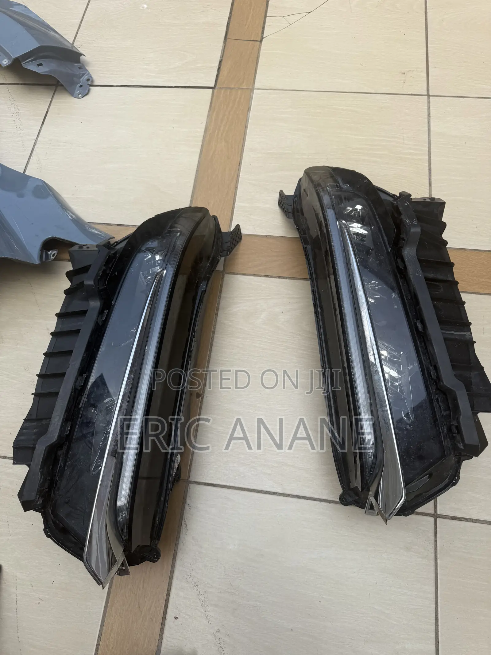 2023 Up to 2026 Honda CRV Head Light - Home Used