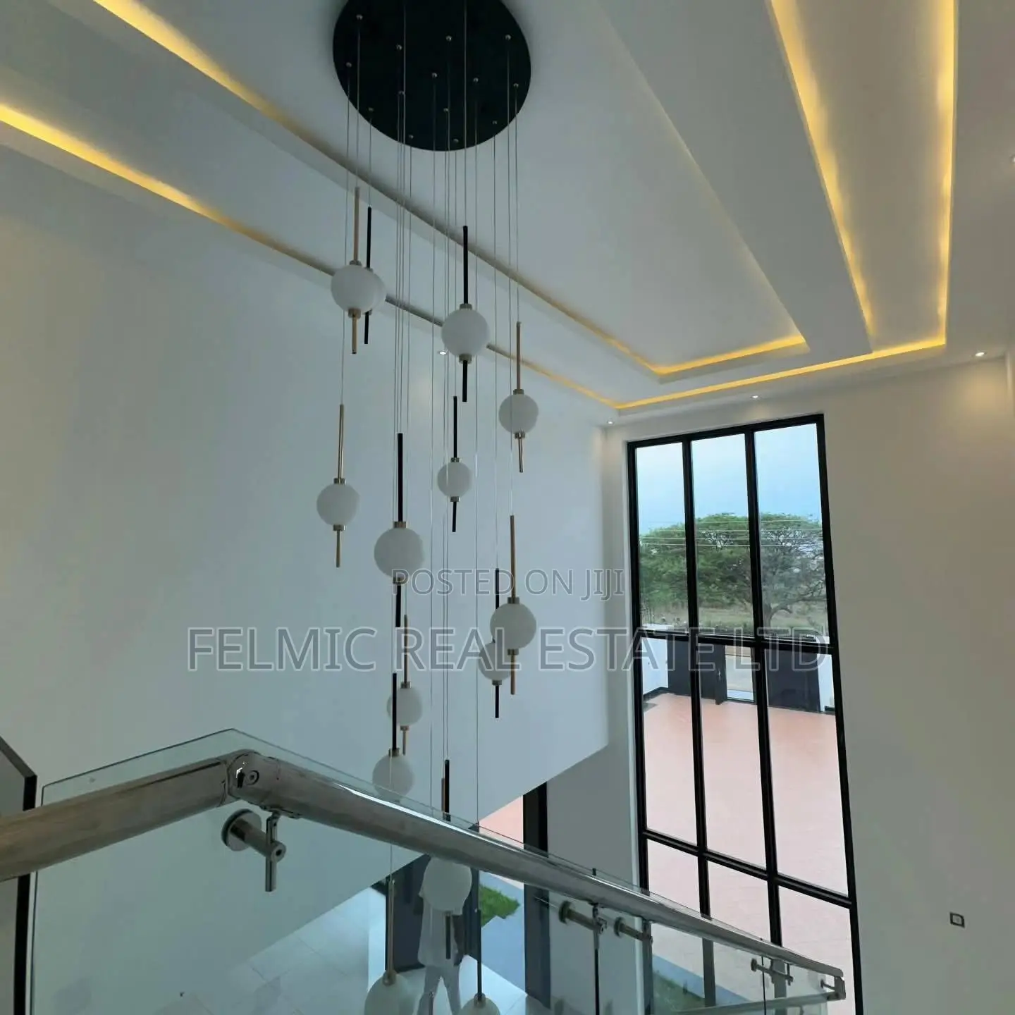 4bdrm Duplex in Felmic Real Estate, Coca Cola for sale