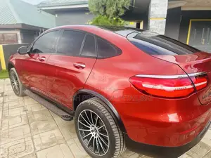 Mercedes-Benz GLC-Class 2017 Red