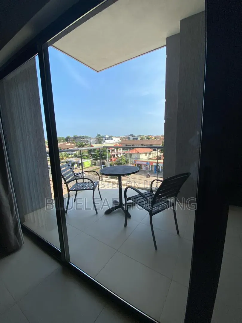 Furnished 2bdrm Apartment in Boundary Road Area for sale